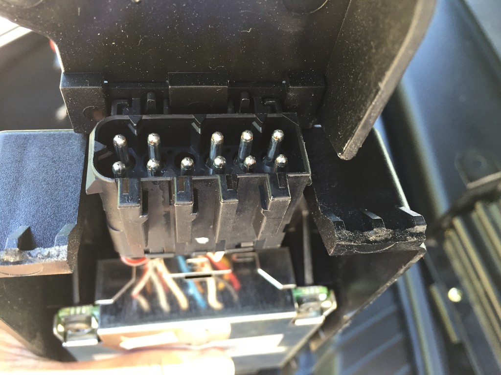 Please identify these connectors | DiyMobileAudio.com Car Stereo Forum