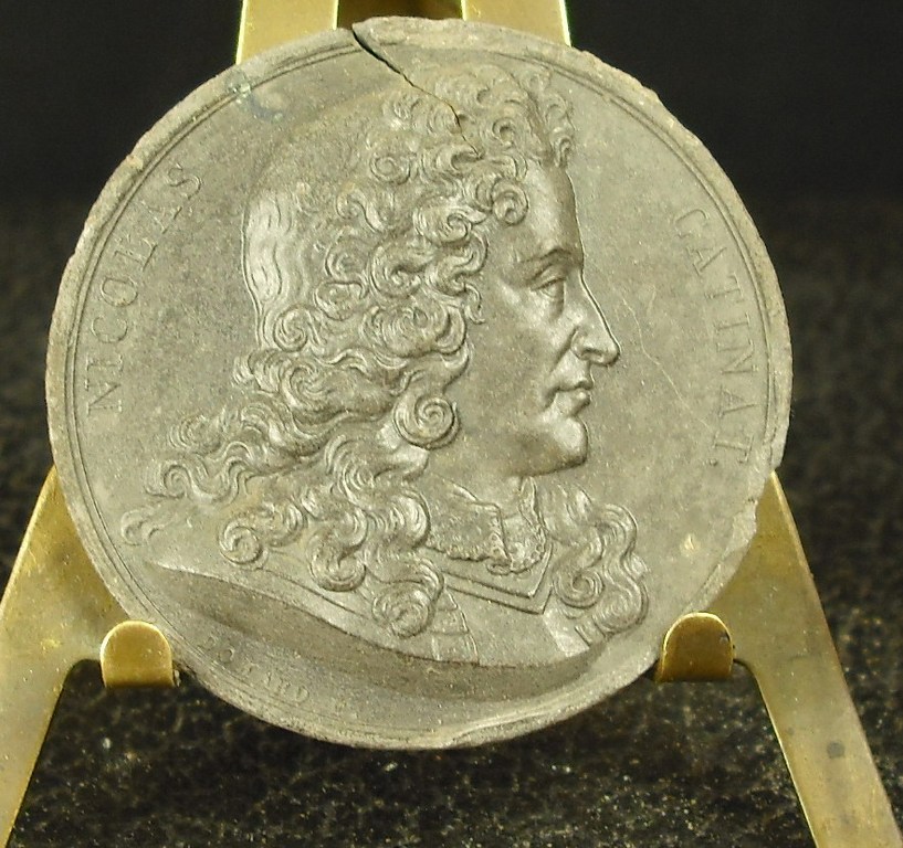 Médaille grès XIX Nicolas de Catinat de La Fauconnerie Saint Gratien