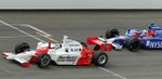 2006: Sam Hornish Jr. vence a prova com uma diferença de 0,0635 segundo para Marco Andretti