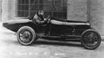 1919 - Howard Wilcox and his mechanic Leo Banks