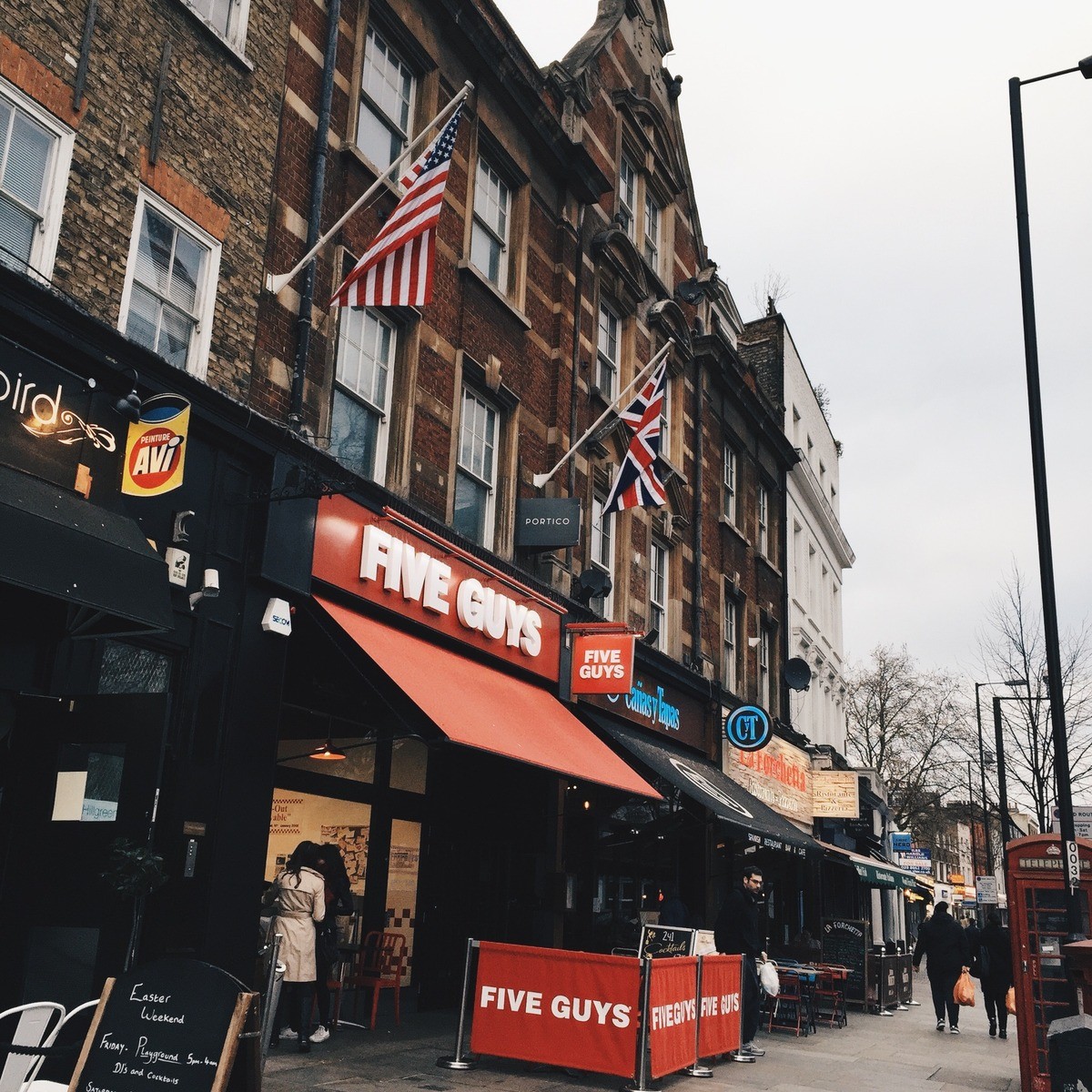 five guys restaurant burgers london
