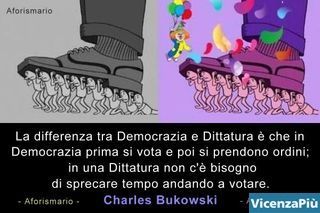 La democrazia secondo Charles Bukowsky