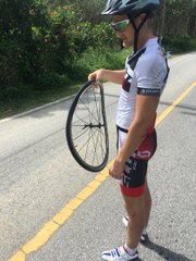 Marcus Ericsson hits chicken in Thailand while riding a bicycle