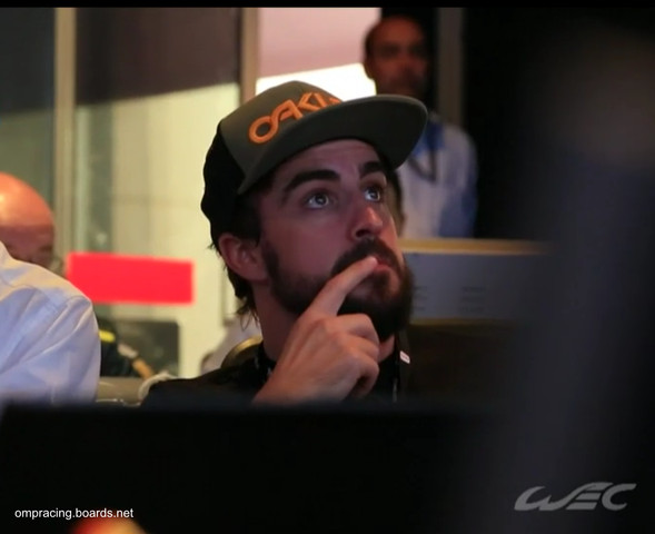 Alonzo Fernando at Bahrain watching WEC race ompracing.boards.net OMP RACING I love Audi Sport Team Joest