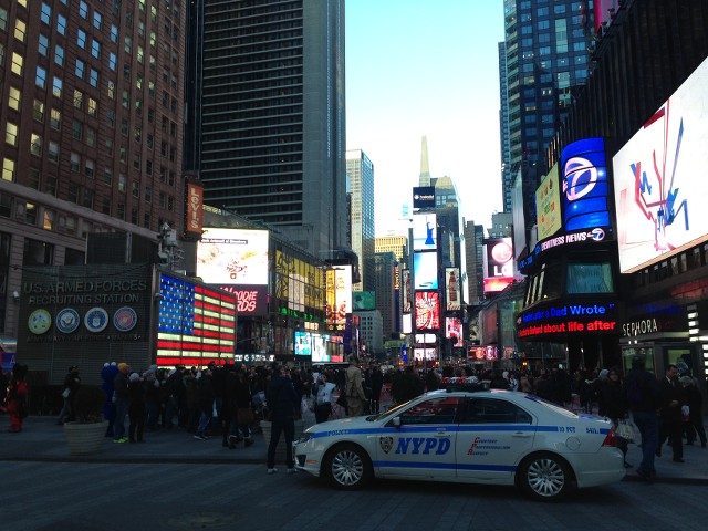 Nueva York en 6 días! - Blogs de USA - Primer día: Llegada a NY-5º ave.-Times Square (7)