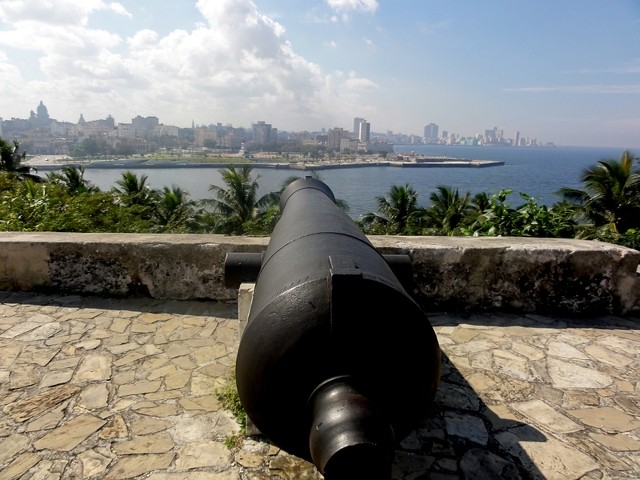 La Habana. Castillo del Morro y Fortaleza de la Cabaña. Información práctica. - Cuba. Diez días de enero. (13)