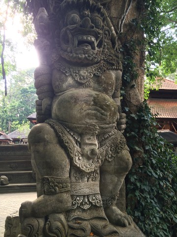 Un Mes Por Tierras Asiáticas (finalizado) - Blogs de Asia - Monkey Forest, Templo Besakih y llegada a KUTA. (1)