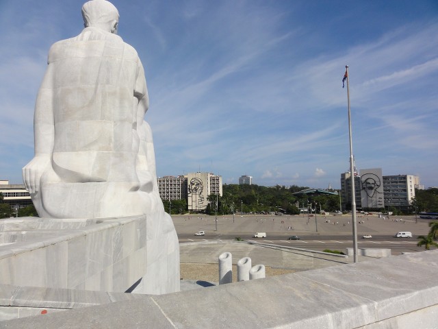 La Habana. La Habana Vieja, Centro y Plaza de la Revolución. - Cuba. Diez días de enero. (18)