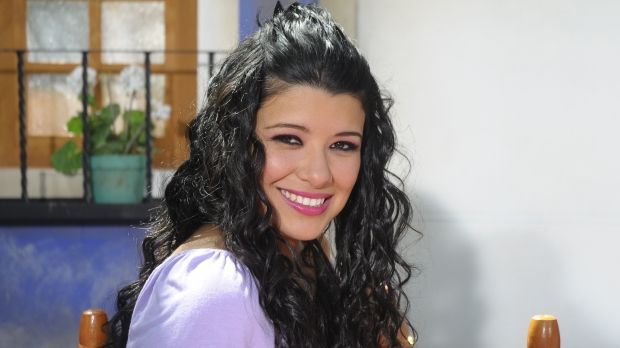 Mireya Nieto (Gabriela Zamora)
