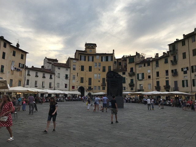 Etapa 9. Certaldo, Pisa, Lucca. - Ruta de 12 días por la Toscana - Julio 2017 (5)