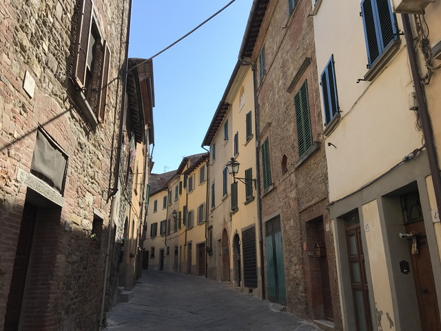 Etapa 4 . Castiglion Fiorentino, Cortona, Lucignano y Montepulciano. - Ruta de 12 días por la Toscana - Julio 2017 (5)