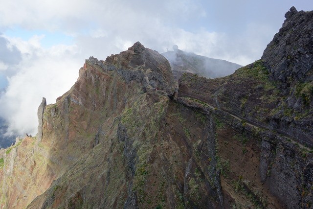 MIRADOR PICO DOS BARCELOS - EIRA DO SERRADO - PICOS AREEIRO/RUIVO (ruta a pie). - Madeira. Los grandes paisajes de una pequeña isla. (52)