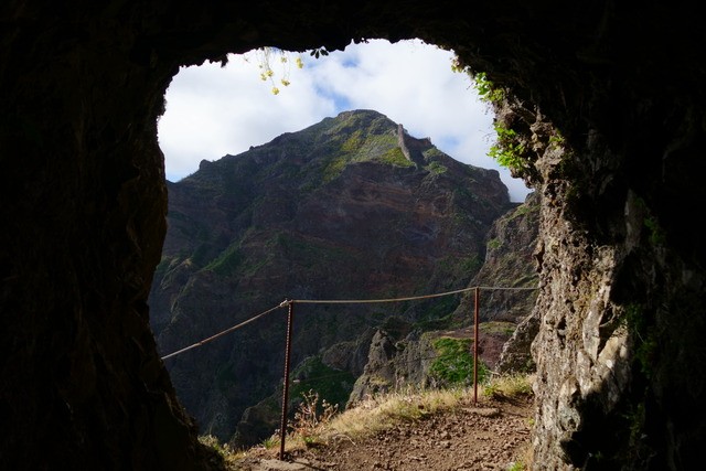 MIRADOR PICO DOS BARCELOS - EIRA DO SERRADO - PICOS AREEIRO/RUIVO (ruta a pie). - Madeira. Los grandes paisajes de una pequeña isla. (47)