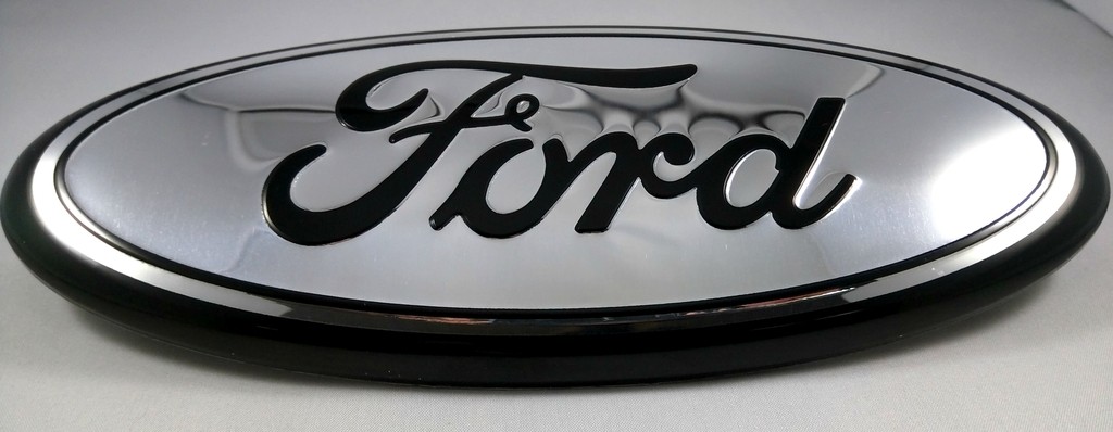 2006 Ford F250 Grill Emblem Replacement