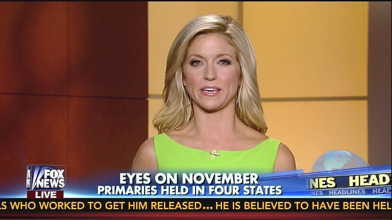 Ainsley Earhardt 11 - Page 159 - TvNewsCaps
